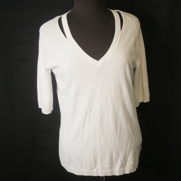 Renuar Sweater with Neckline Details - Picture 1 of 6